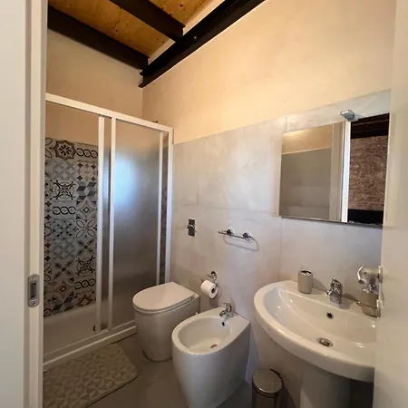 Vigna Di Pettineo - *